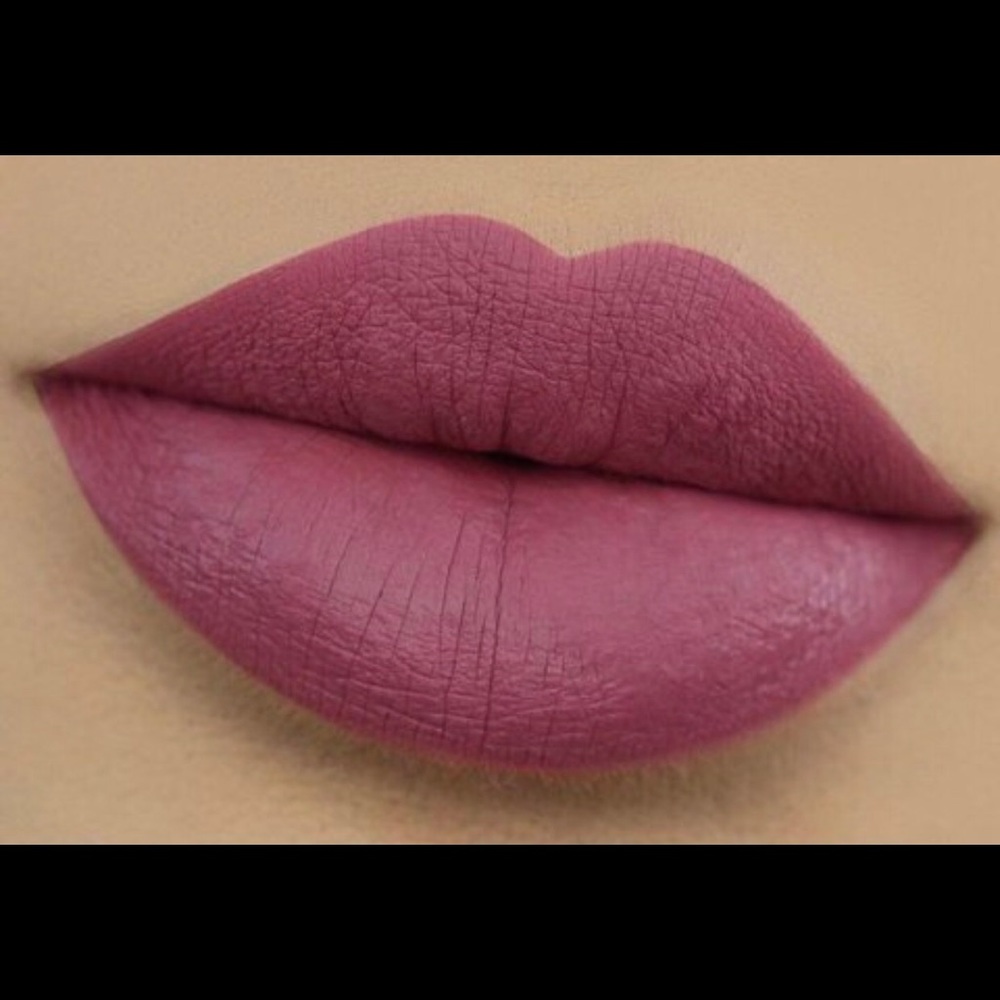 Kylie Cosmetics Posie K Velvet Lipstick